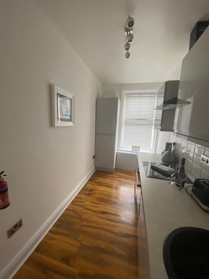 Luxevibe Apartment แบล็คพูล ภายนอก รูปภาพ