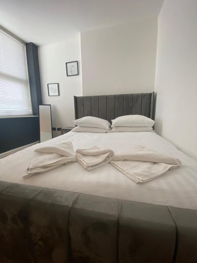 Luxevibe Apartment แบล็คพูล ภายนอก รูปภาพ
